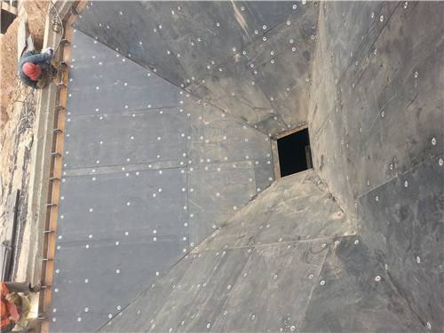 煤倉襯板工作危險點是如何處理的