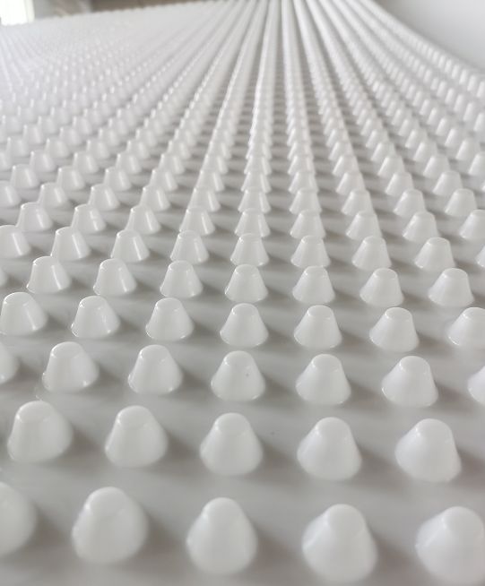 擬募資5.64億元擴產聚苯新材料