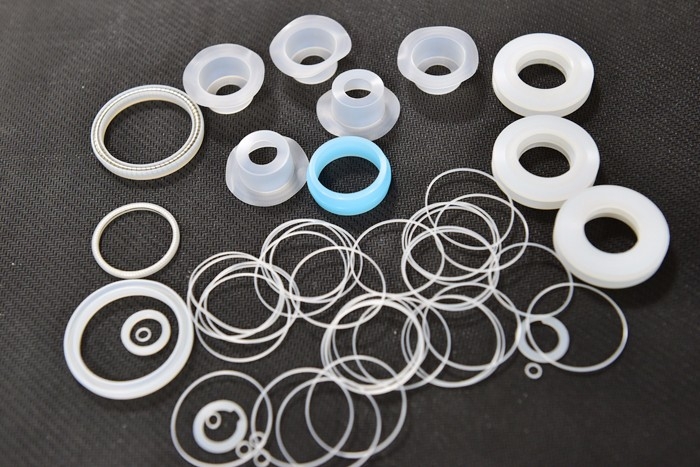 耐磨刮刀的保養和維護技巧